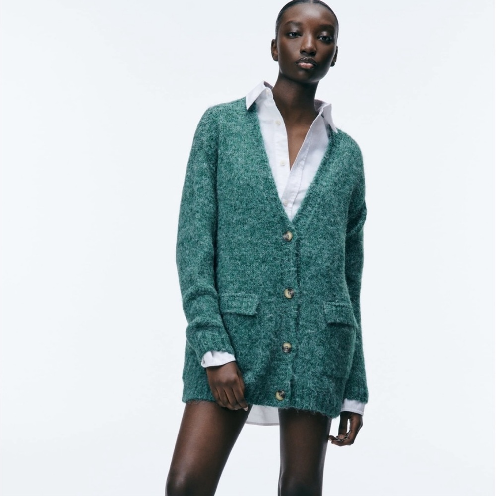 Zara Women’s Long Knit Chunky Cardigan Button Up Down with Patch Pockets Small